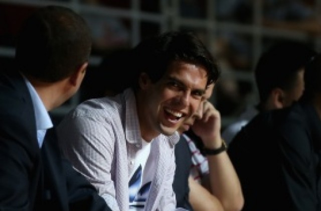 Кака реже от заплатата си, за да се върне в Милан