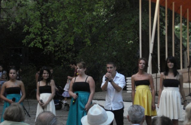 Наши музикални таланти с пет награди от  конкурса Свят, изкуство и море