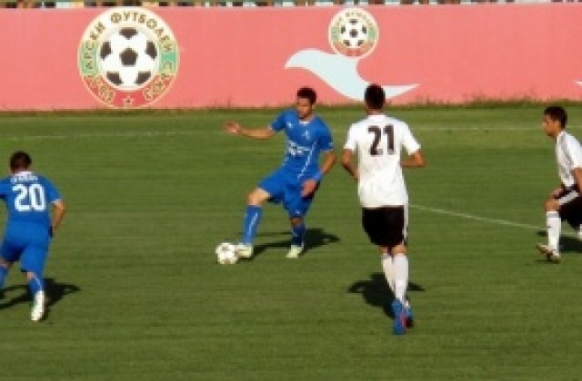 Левски се върна към победите в Любимец, Вутов с великолепен гол