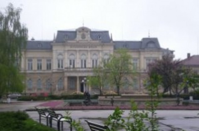 РИМ открива изложба Жените в обществото в Пловдив