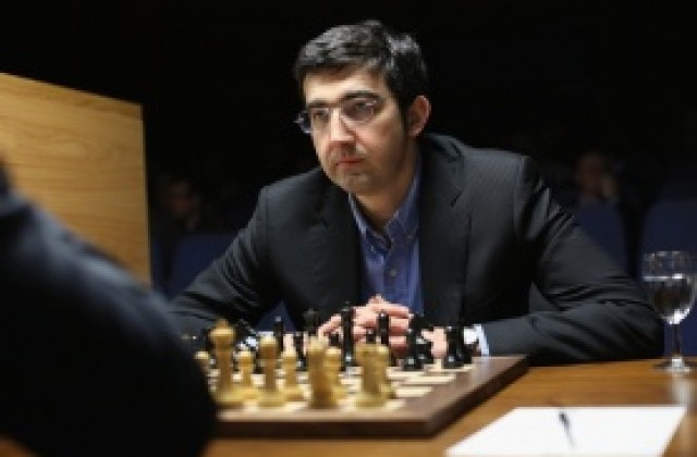 Крамник спечели Световната купа по шах