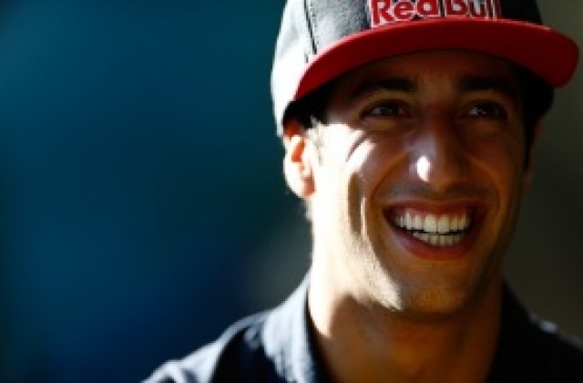 Свърши се: Ред Бул взима Рикардо за пилот от другия сезон