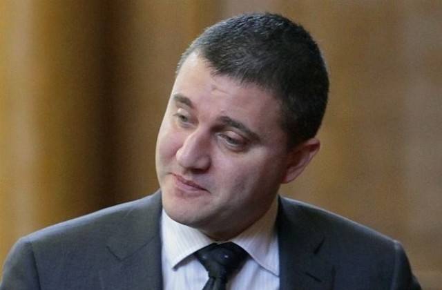 Искаме да подкрепим протеста, не да го яхваме, заяви Владислав Горанов