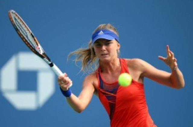 Хантухова и Пенета преодоляха дъжда и са на четвъртфинал в Ню Йорк