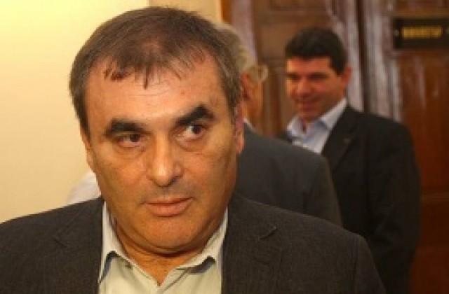 Папазов: Български пощи трябва да намери партньори и да развива повече дейности
