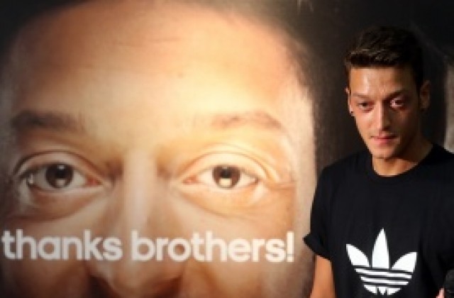 Йозил: Искам да оправдая доверието на Венгер