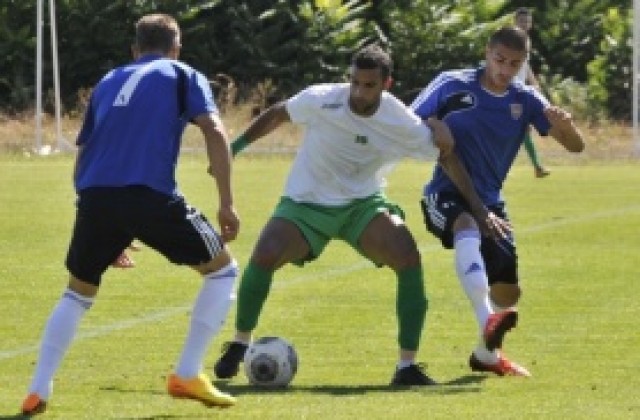 СНИМКИ: Берое и Любимец си вкараха 4 гола