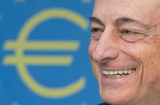 ЕЦБ прогнозира ръст на икономиката в еврозоната с 0,4% тази година и с 1% догодина