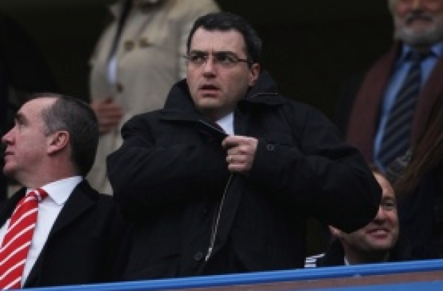 Изгонен от Ливърпул се натиска за директорско кресло в Юнайтед