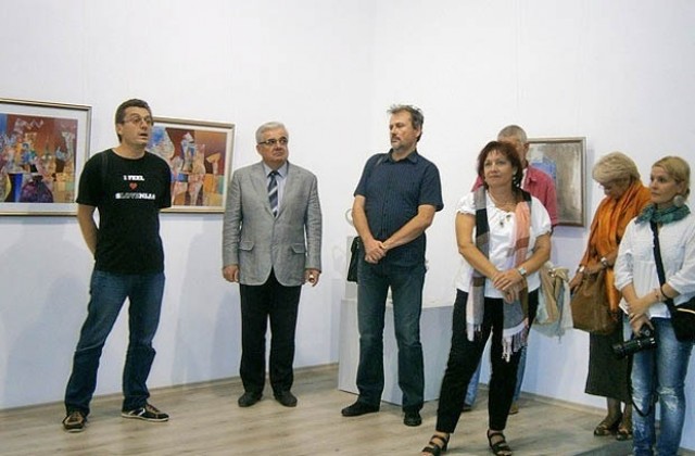 Добрички художници се представят в Плевен