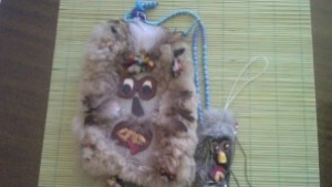 Кукерски маски които гонят зли сили показват на панаира в