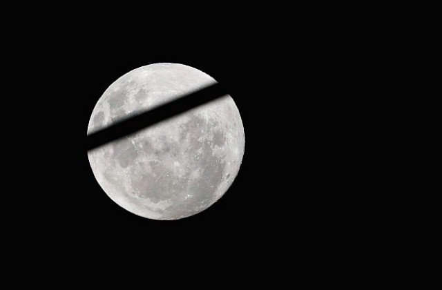 САЩ изстреляха нова автоматична станция за изучаване на Луната