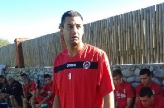 Локо София привлече черногорски национал