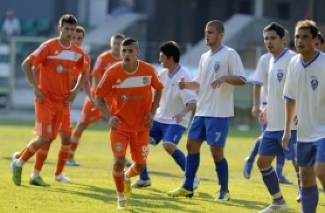 Литекс се справи с Академик Свищов в контрола