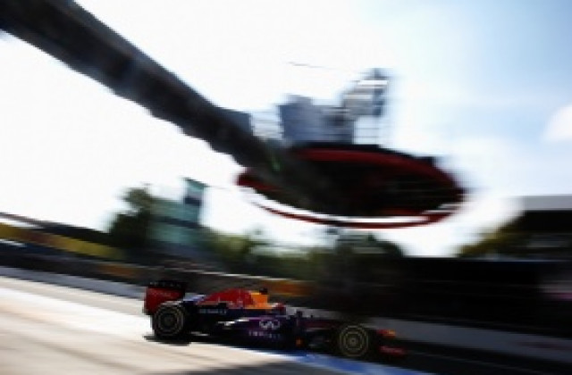 Фетел триумфира на Монца