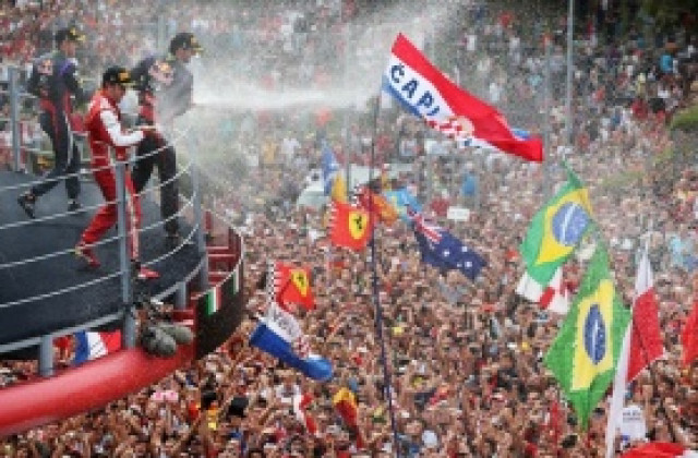 Фетел за освиркванията в Италия: Това значи, че сме надвили момчетата в червено