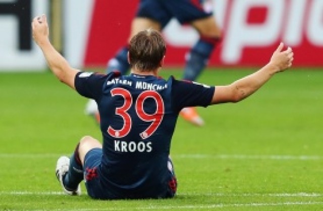 Тони Кроос напъва за нов договор с Байерн, намеква за трансфер