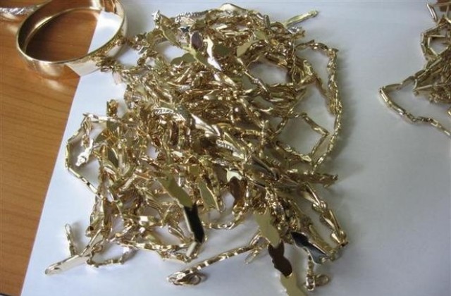 Търсят се купувачи на 20 кг контрабандно злато