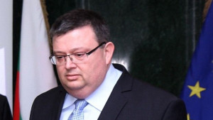 Цацаров праща прокурори в Свиленград и Елхово заради засиления поток