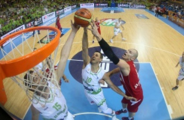 Русия, Полша и Черна гора притъпиха отпадането от Евробаскет с победи за Чао