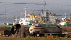 Награждават огнеборците пострадали при взрива край Езерово