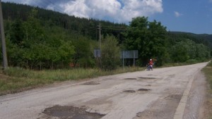 Продължава текущият ремонт на улиците