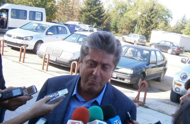 Първанов мобилизира националния потенциал с мрежа от дискусионни клубове