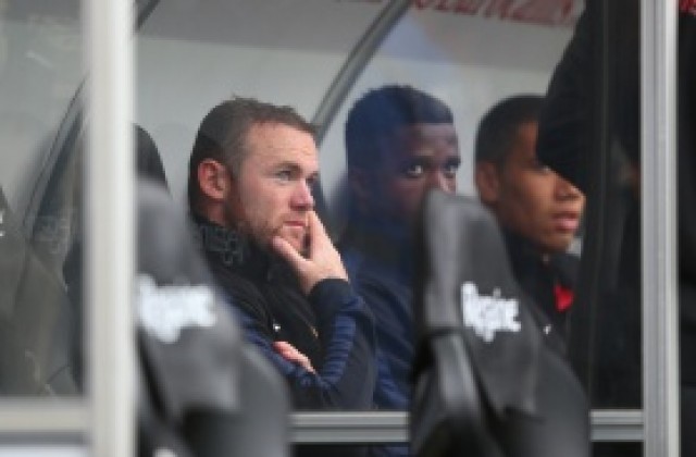 Уейн Рууни се завръща за дербито на Манчестър