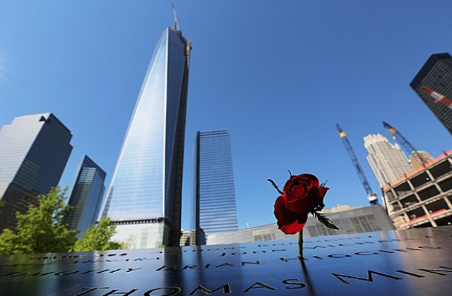 САЩ си спомнят за жертвите от 11 септември 2001
