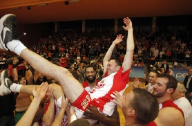 Визитката на Тодор Стойков