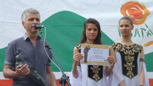 Кубрат Пулев ще получи лично Наградата за родолюбие Дядо Йоцо