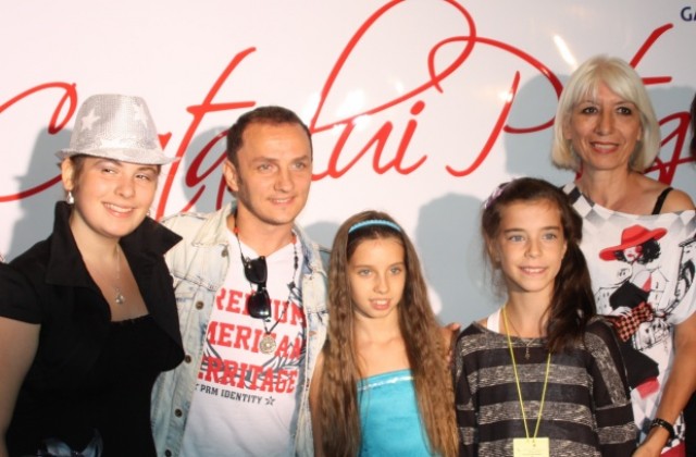 Дари Василева от студио Румина с награда от международен песенен конкурс в Румъния