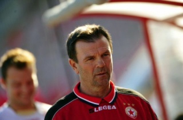 Стойчо Младенов: В този момент трите точки са много важни