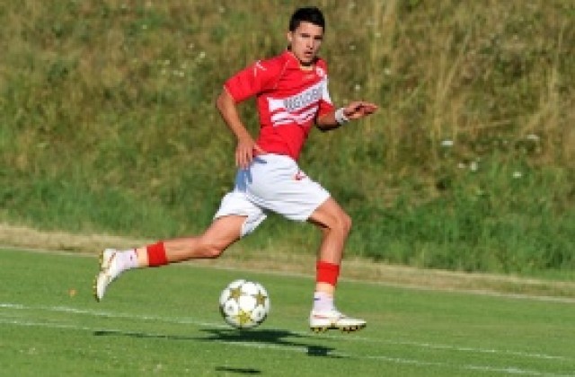 Стойчо Младенов изгони Абушев от ЦСКА