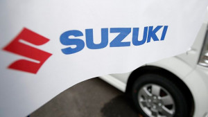 Suzuki изтегля 194 000 коли заради дефект във въздушната възглавница