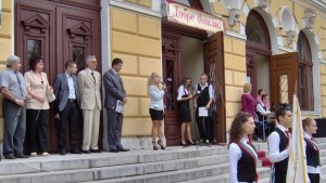 ГЕРБ зарадва учениците с подаръци за първия учебен ден