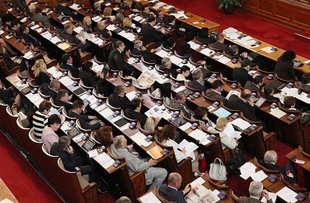 Парламентът ще обсъди в петък програмата за управление на кабинета Орешарски