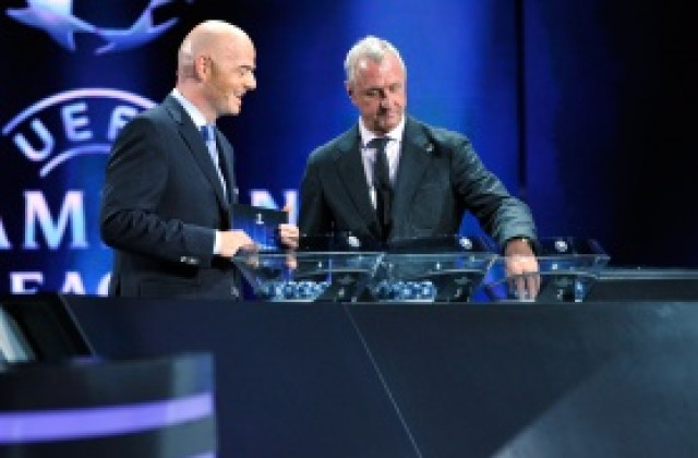 Кройф: Няма да стъпя на „Камп Ноу“, докато Росей е там