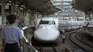 Япония пуска влак на магнитна възглавница през 2027ма