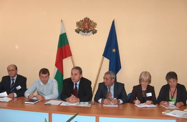 Учредиха Обществен съвет по социалните въпроси към Областния управител
