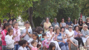 Празник на усмивката събра хора с дарени зъбни протези