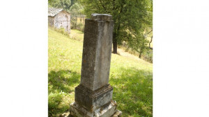 Разследват етнически българин за възстановяване на гроб на български войник