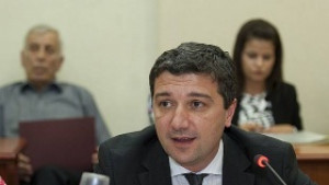 Стойнев Не се бавим по делото за Белене защитаваме държавния
