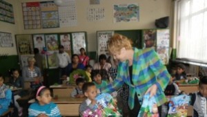 Председателят на Агенцията за закрила на детето с приемна в