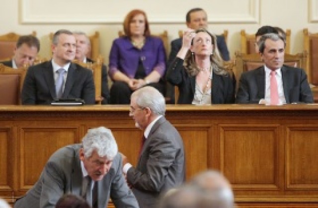 Бюджет 2014 ще бъде по-различен, обеща Орешарски
