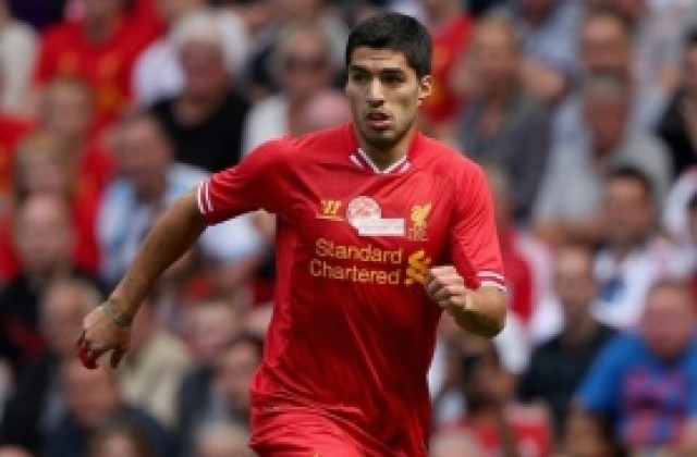 Луис Суарес излиза срещу Манчестър Юнайтед