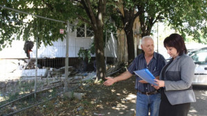 Областният управител прави проверки по сигнали на граждани