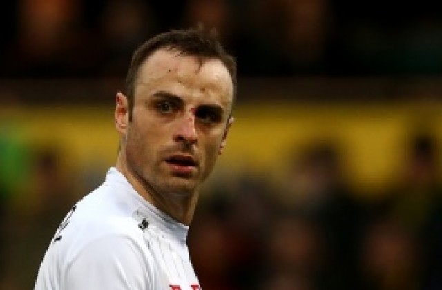 Моуриньо и Челси ще внимават за Бербатов