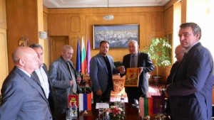 В Търново и Твер разработват маршрут По стъпките на руските