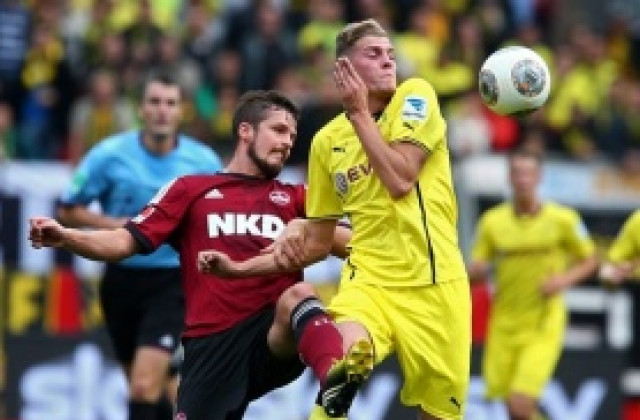 Дортмунд с първа грешна стъпка, Леверкузен чете лекция на Майнц